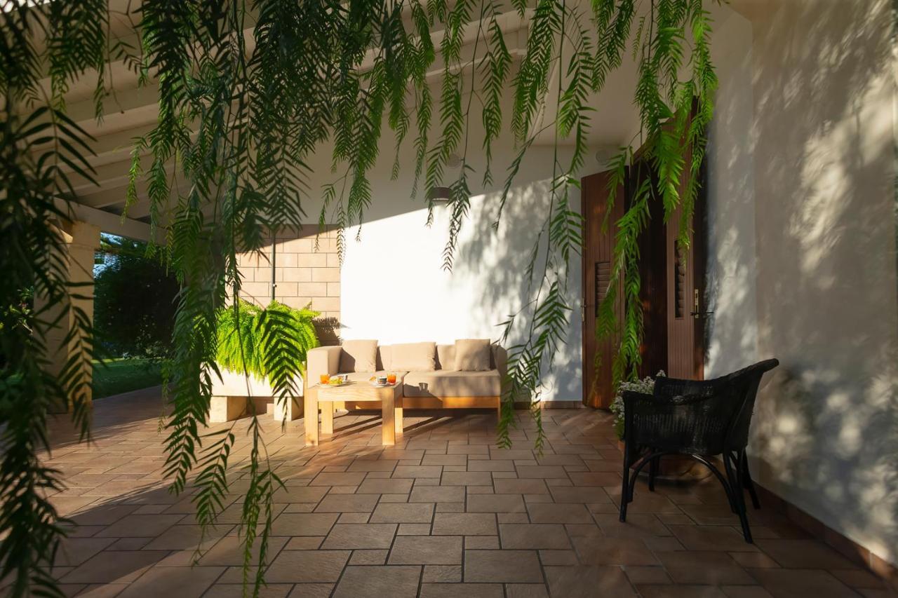Olive Garden House Villa Borgagne Luaran gambar